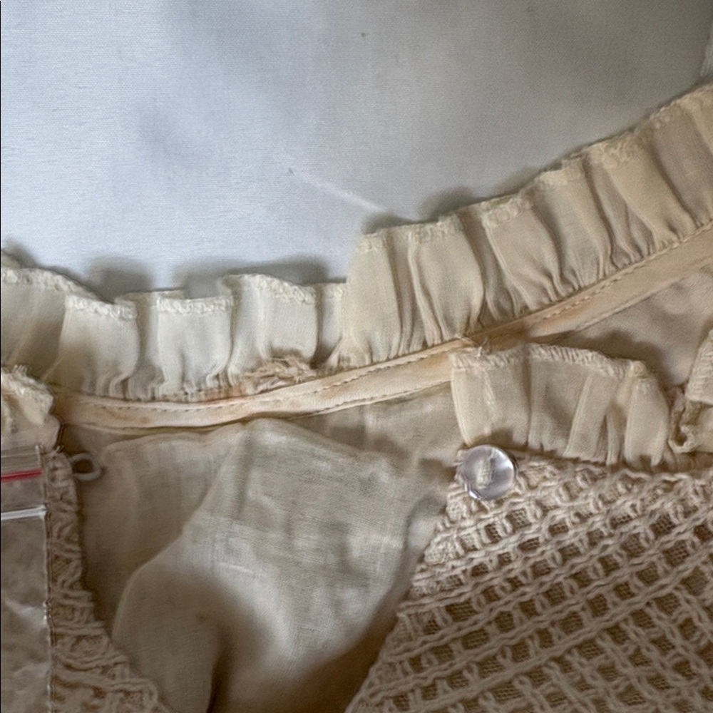 🍦🕯️Joie Cream Embroidered Top with Cute Ruffle Trim - Picture 5 of 5